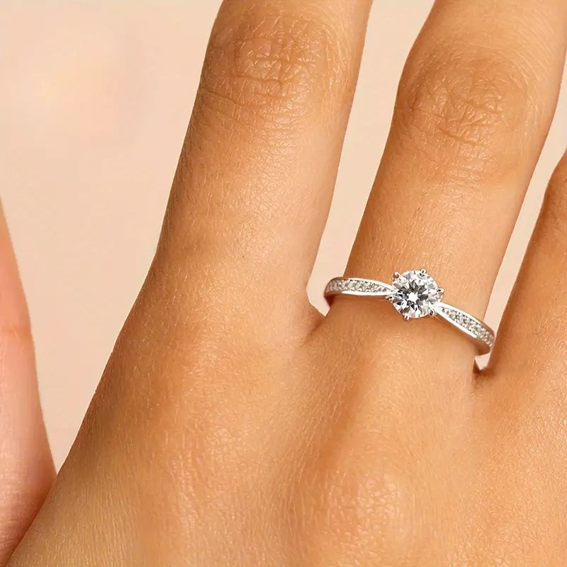 Sparkle of Elegance – Adjustable Ring
